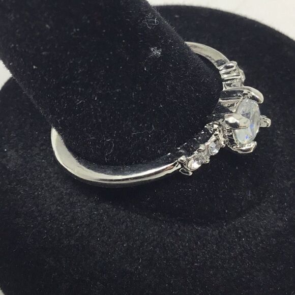 1/2 Carat Round Cut CZ 4-Prong Engagement Ring H15 - Picture 4 of 5